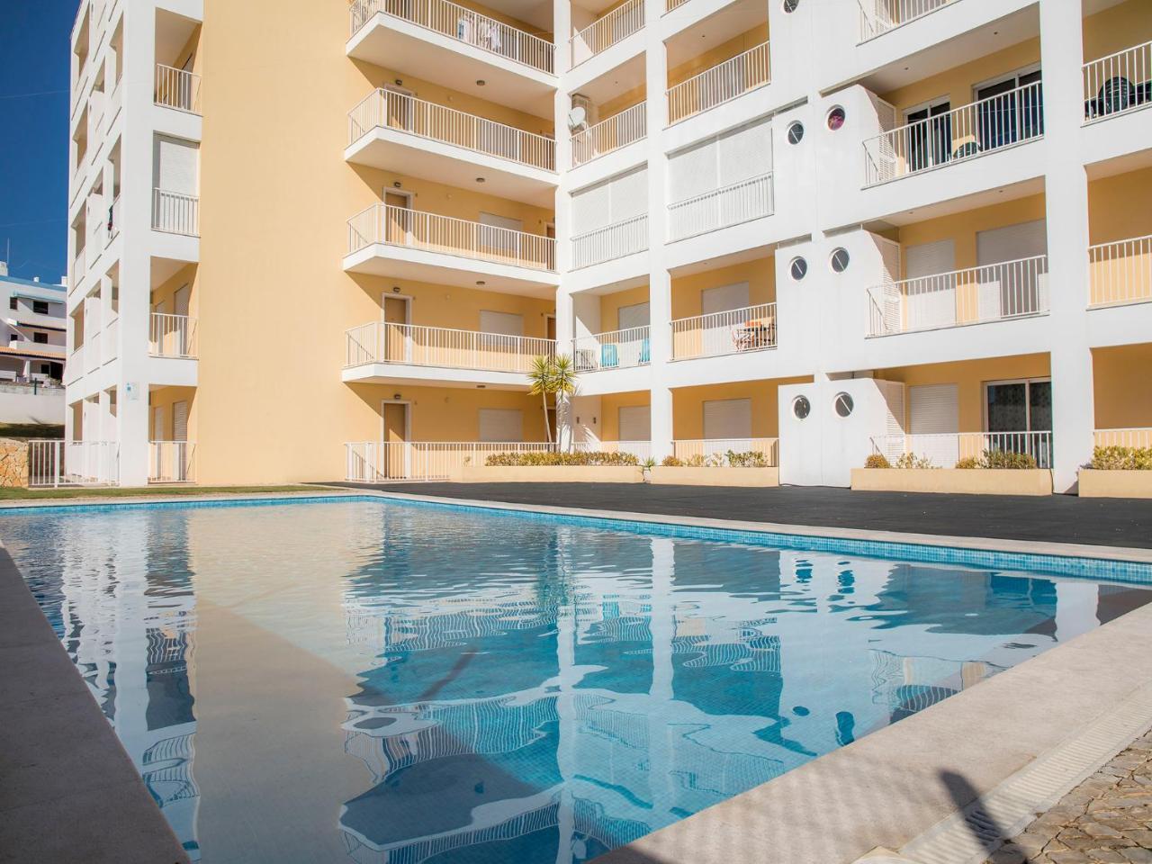 A26 - Afonso V Apartment Портиман Екстериор снимка